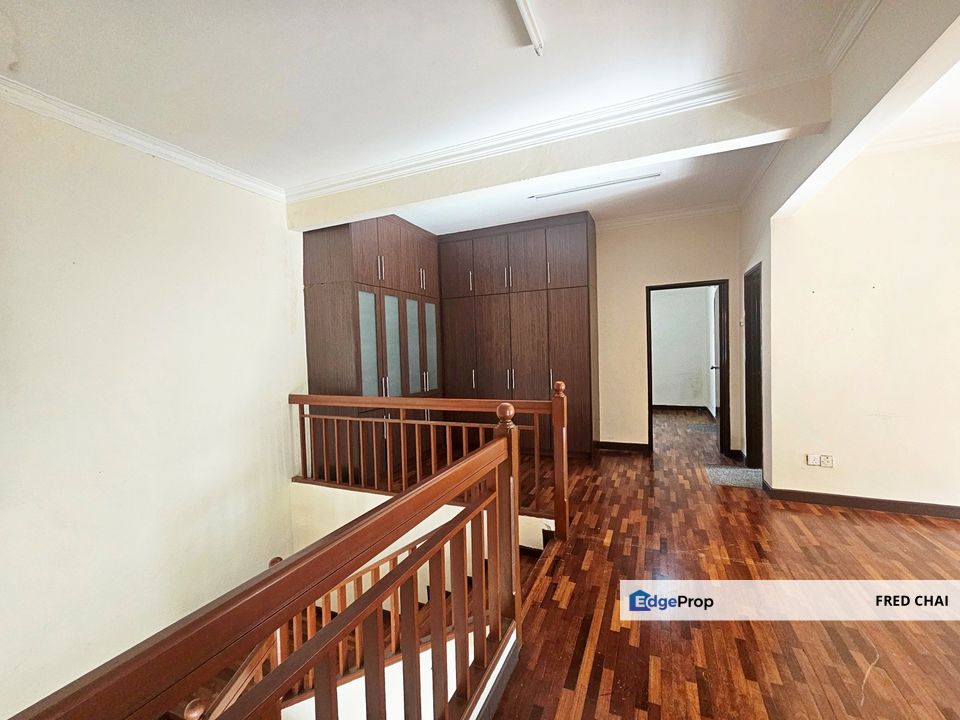 C H E A P 2 sty C O R N E R house at Damai Rasa, Alam Damai, Kuala Lumpur, Cheras