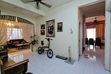 Bandar Tun Hussein Onn