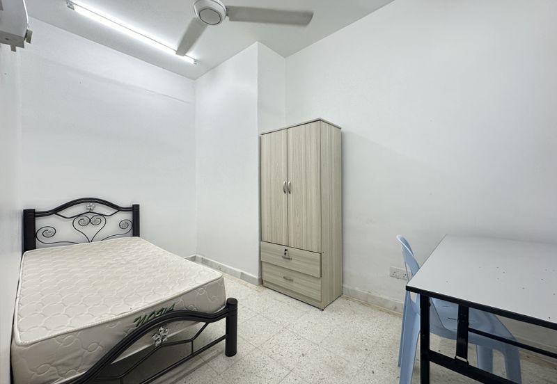 Taman Connaught (Sri Cendekia)