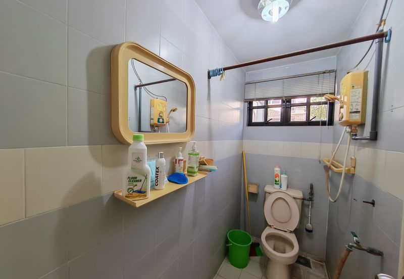 SL 8, Bandar Sungai Long