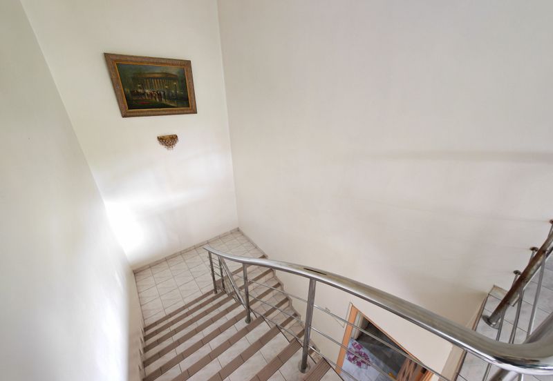 SL 8, Bandar Sungai Long