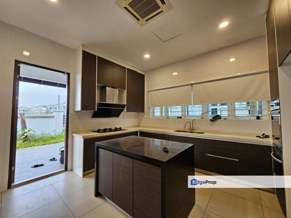 Wira Heights Kajang 2 Storey Bungalow House For Sale, Selangor, Kajang