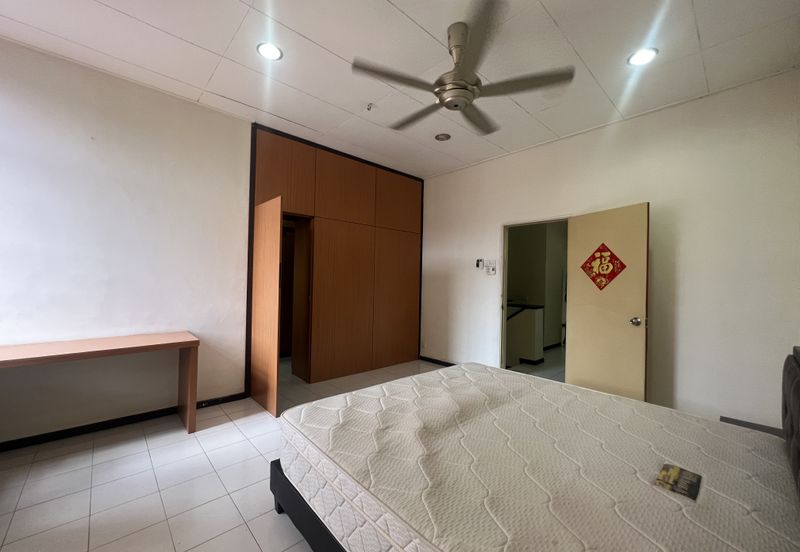 Bandar Mahkota Cheras