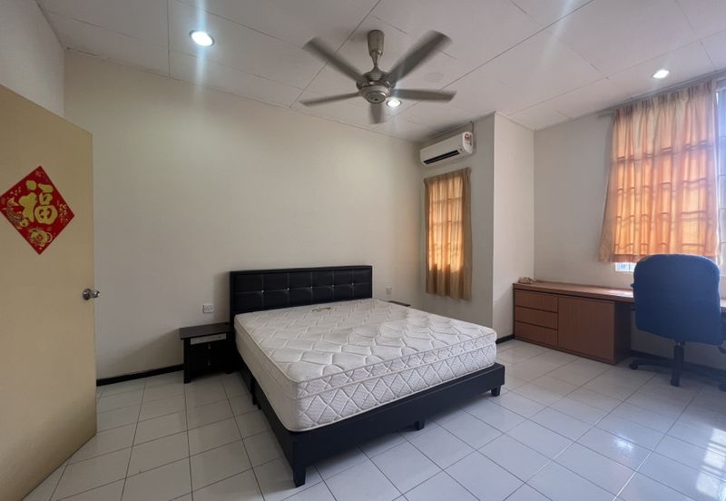 Bandar Mahkota Cheras