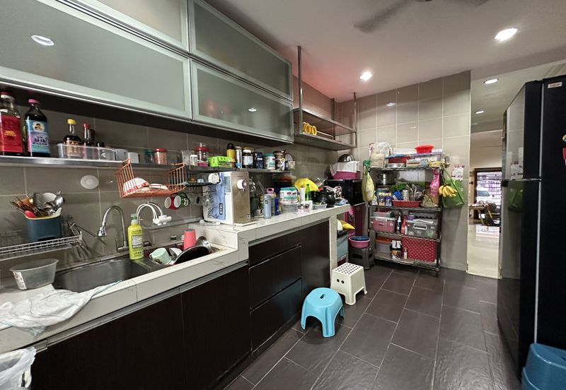 SL 13, Bandar Sungai Long