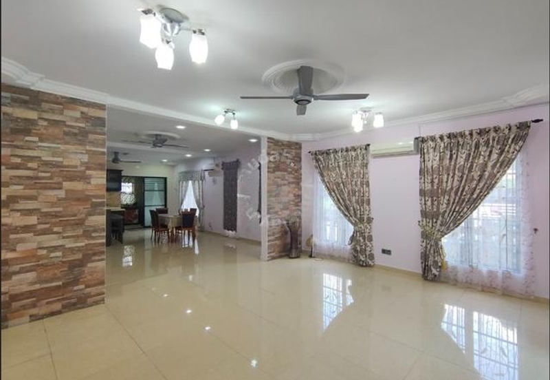 Bandar Tun Hussein Onn