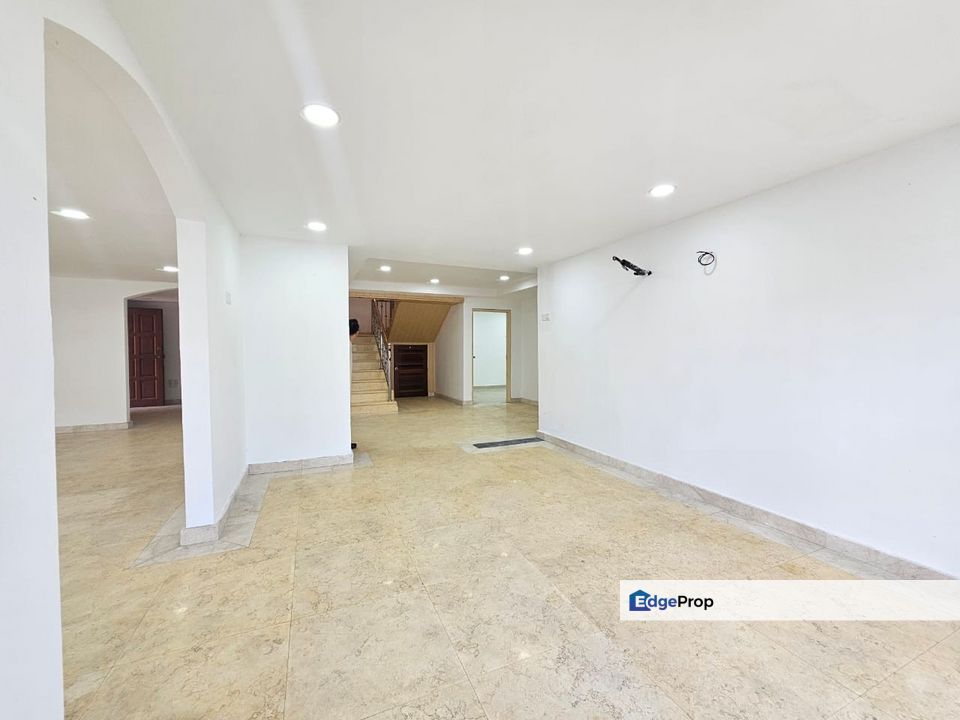 Seri Taming 2 Storey Terrace House For Sale, Selangor, Cheras