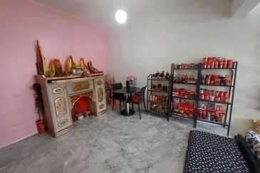 SL 9, Bandar Sungai Long