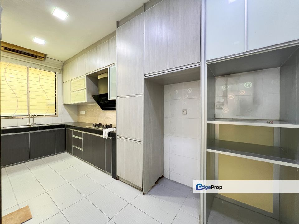 CHEAP 2.5 Storey Cluster Semi D at Hijauan Residence Cheras, Selangor, Batu 9th Cheras