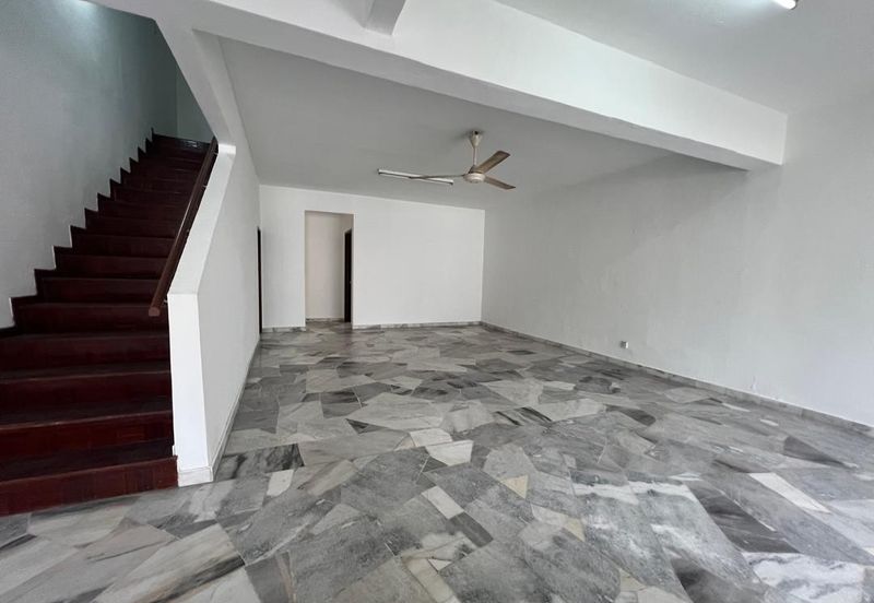 C H E A P 2 Storey Terrace house at Damai Perdana Cheras