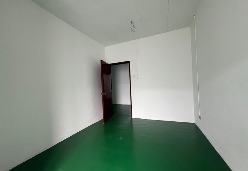 C H E A P 2 Storey Terrace house at Damai Perdana Cheras