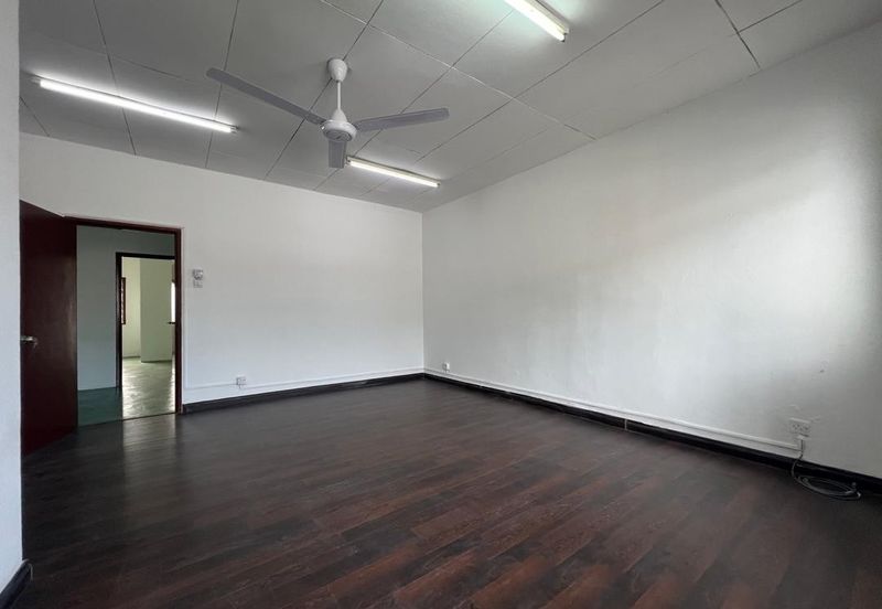 C H E A P 2 Storey Terrace house at Damai Perdana Cheras