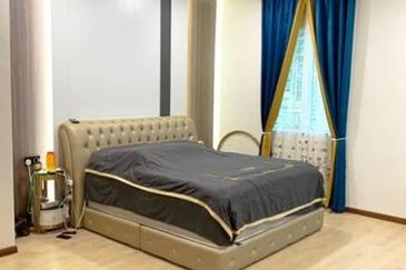 SL 3, Bandar Sungai Long