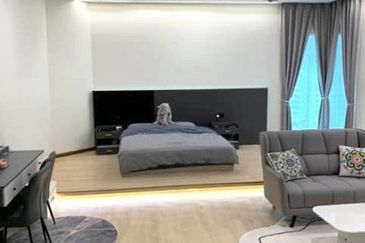 SL 3, Bandar Sungai Long