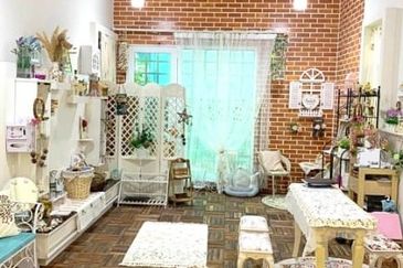 SL 3, Bandar Sungai Long