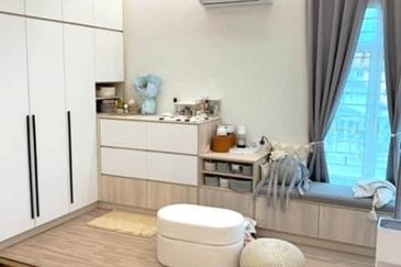 SL 3, Bandar Sungai Long