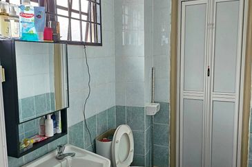 Sungai Long 2 Storey Semi D House For Sale