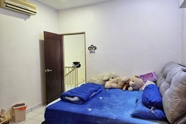 Sungai Long 2 Storey Semi D House For Sale