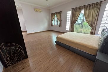 SL 3, Bandar Sungai Long