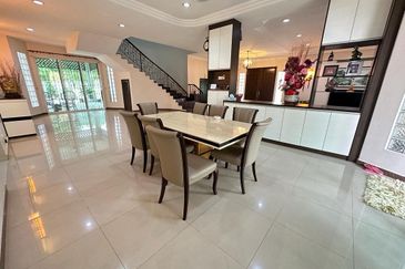 SL 3, Bandar Sungai Long