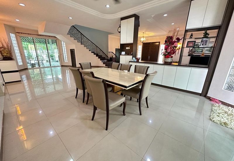 SL 3, Bandar Sungai Long