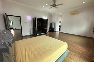 SL 3, Bandar Sungai Long