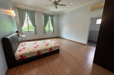 SL 3, Bandar Sungai Long