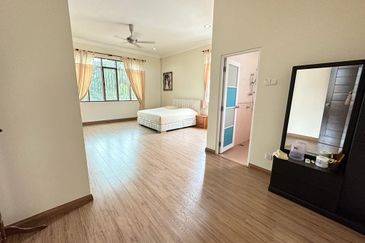 SL 3, Bandar Sungai Long