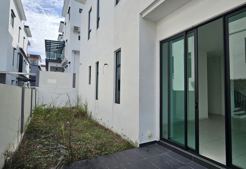 Wira Heights, Bandar Sungai Long