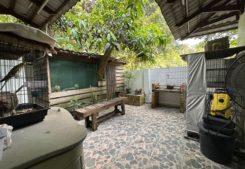 CHEAP 2 Storey CORNER Terrace at SL7, Sungai Long with full renovation