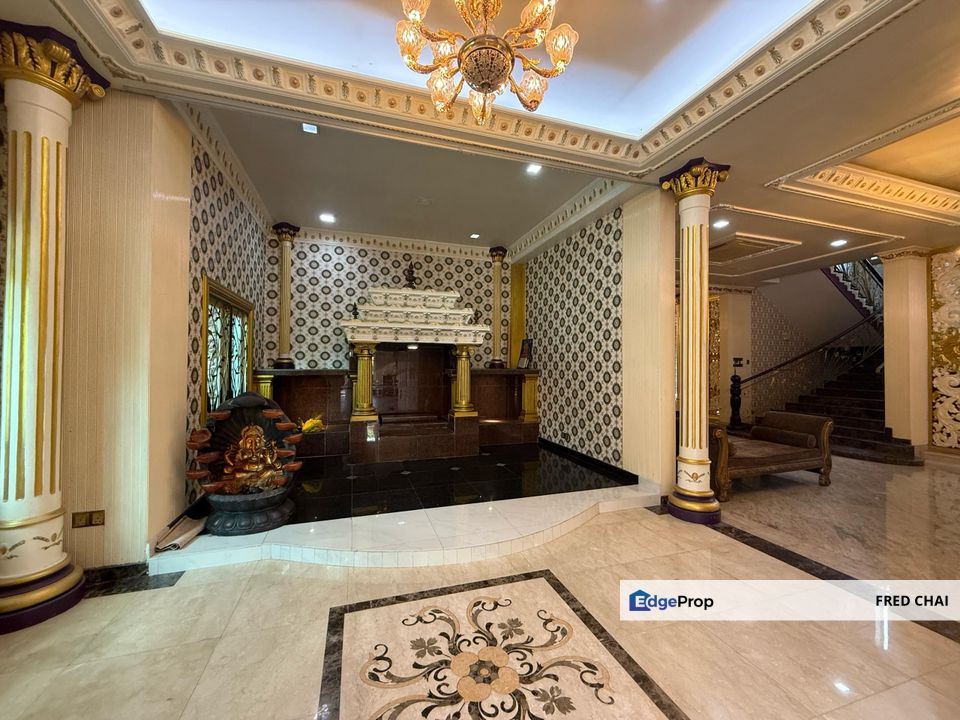 Bandar Petaling Jaya 2.5 Storey Bungalow House For Sale, Selangor, Petaling Jaya