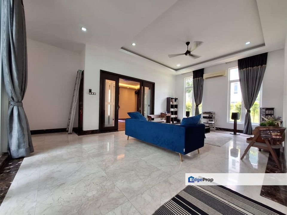 Taman Equine Seri Kembangan 2 Storey Bungalow For Sale, Selangor, Seri Kembangan