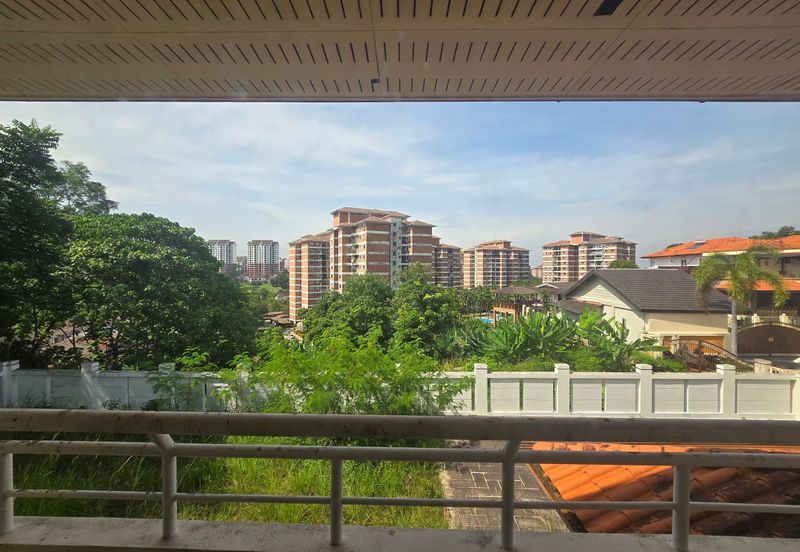 Bandar Mahkota Cheras