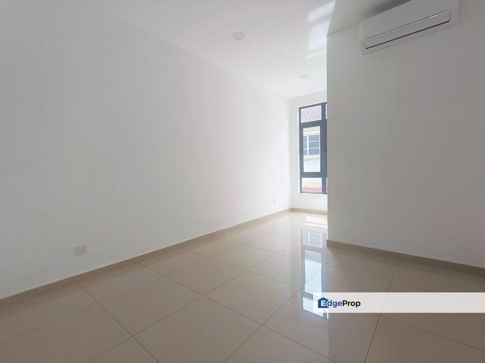 CHEAP 2 Storey Terrace ENDLOT at Taman Seri Cheras, Selangor, Cheras