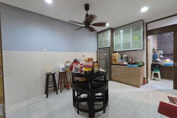 CHEAP 2 sty Superlink Terrace at Bukit Sungai Long 