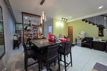 CHEAP 2 sty Superlink Terrace at Bukit Sungai Long 