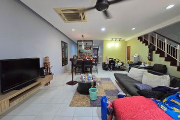 CHEAP 2 sty Superlink Terrace at Bukit Sungai Long 