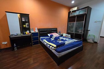CHEAP 2 sty Superlink Terrace at Bukit Sungai Long 