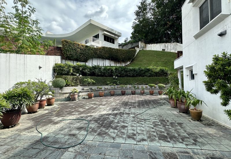 CHEAP 2 Storey Bungalow at Bangsar for sale