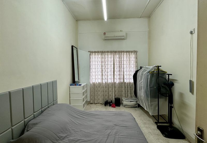 CHEAP 1 storey Semi D at Bangsar for sale