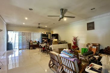 CHEAP 1 storey Semi D at Bangsar for sale