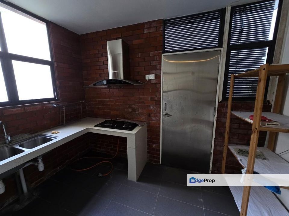 Twin Palm Sungai Long 2.5 Storey Semi-D House For Sale, Selangor, Kajang