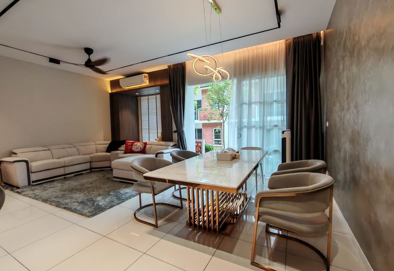 Residensi Emerald Damai (Emerald Hills) *