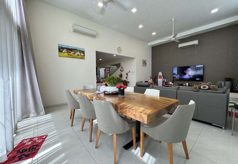 Bukit Mandarina Damai