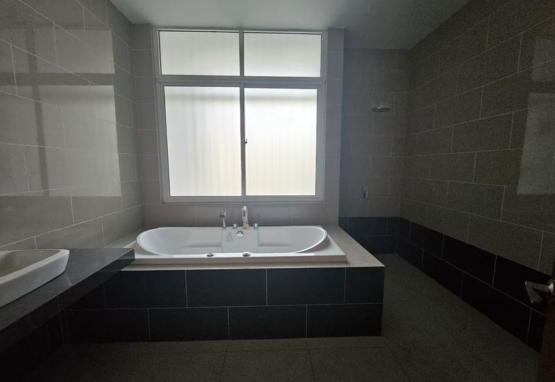 Wira Heights, Bandar Sungai Long