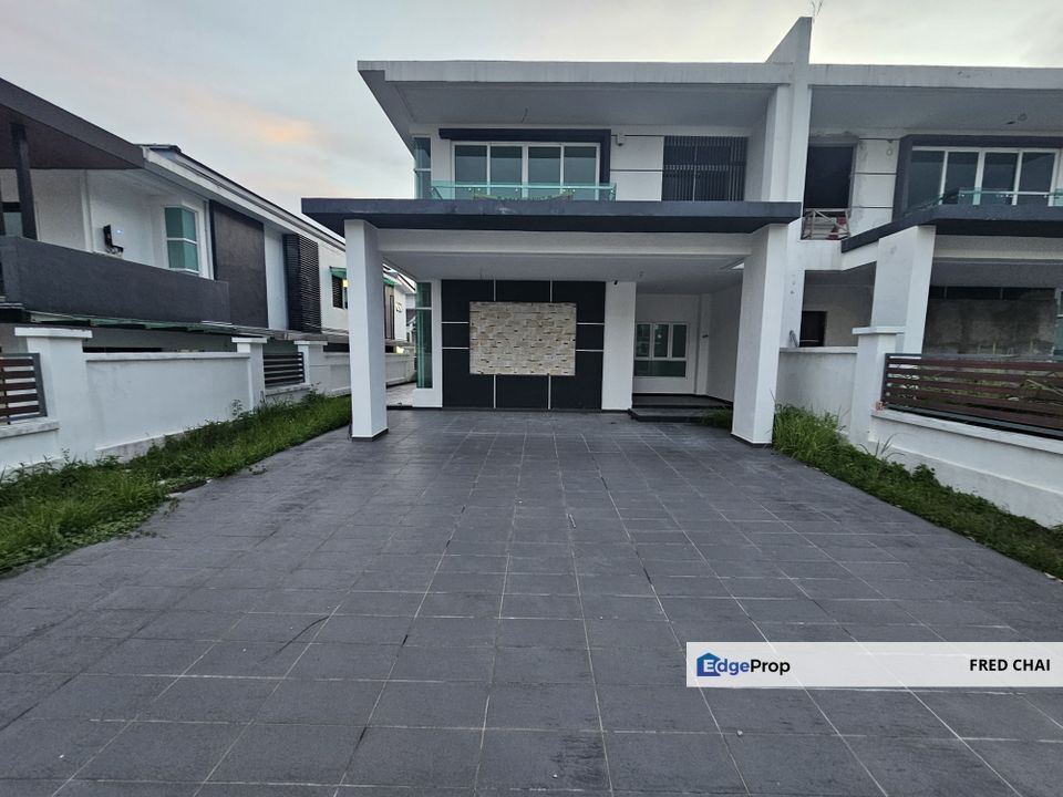 Wira Heights Double Storey Semi Detached House For Sale, Selangor, Kajang