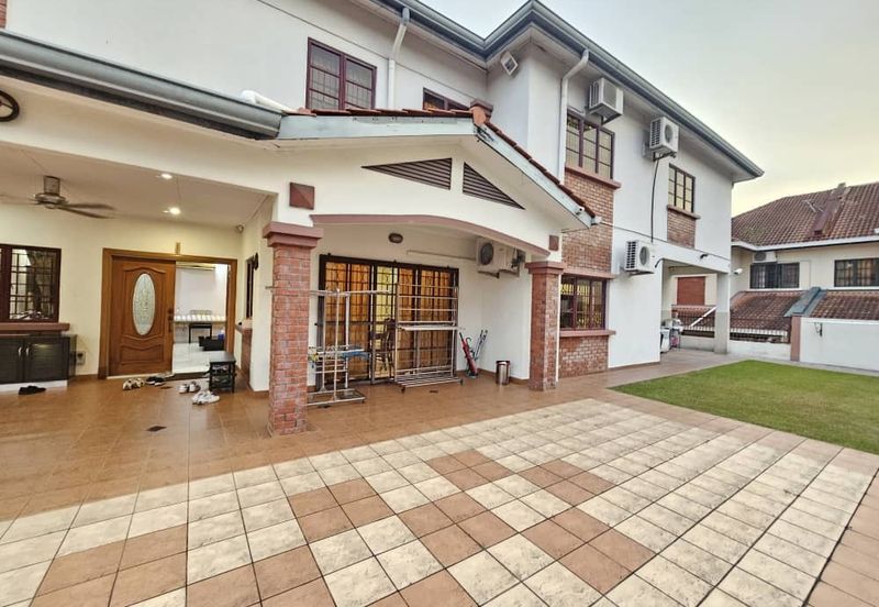 Bandar Tun Hussein Onn