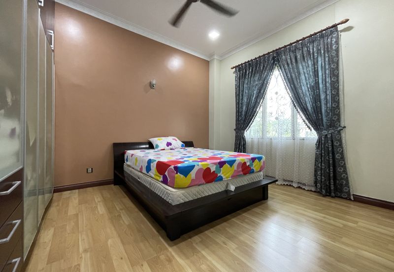 Bukit Suria Garden Village