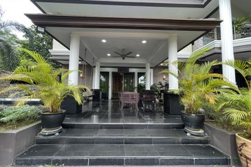 Bukit Suria Garden Village