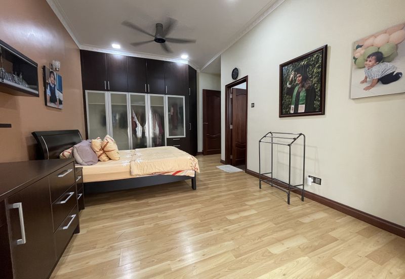 Bukit Suria Garden Village